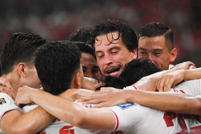 Thom Haye Berupaya Raih Kemenangan Melawan Australia