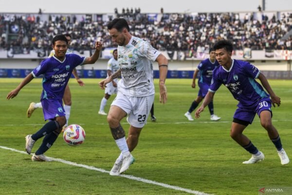 Analisis Kinerja Lefundes: Persita Tangerang Layak Meraih Kemenangan atas Persib