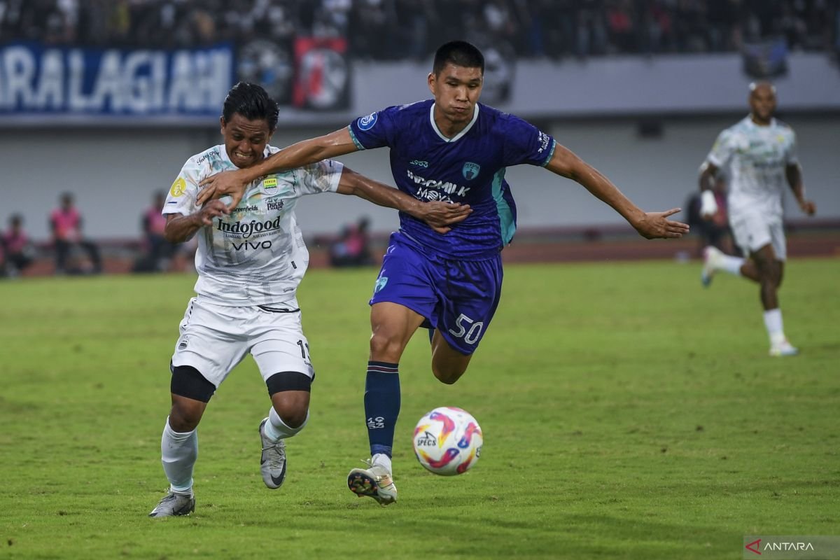 Meski Tanpa Kemenangan, Hodak Pujikan Penampilan Tim Persib