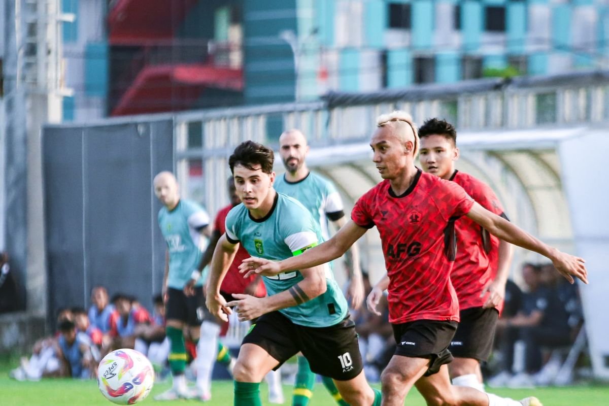 Persik Tingkatkan Performa Tim Melalui Uji Coba