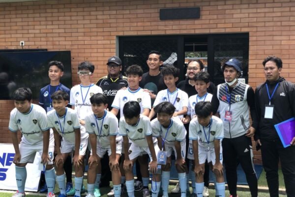 Dihadiri Rizky Ridho, Premier League 3 Sekolah Resmi Dimulai